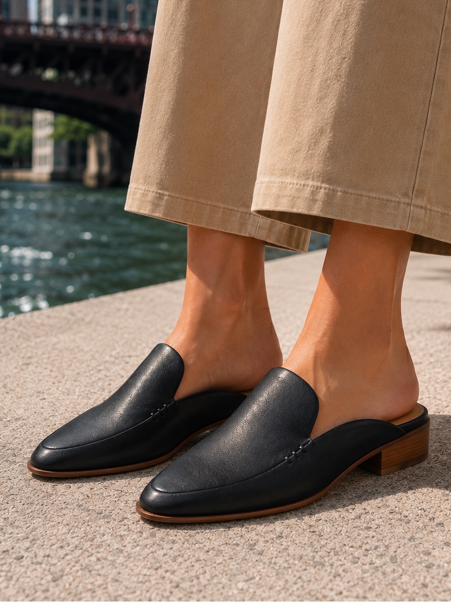 Lucky Brand Womenâs Black Leather Slip-On Loafers